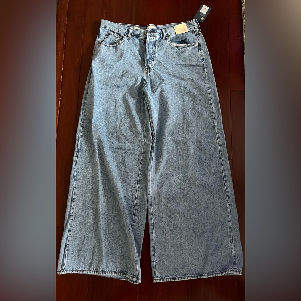 Universal Thread Blue Flare & Wide Leg Jeans Size 12